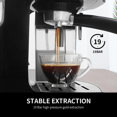 Süt Köpürtücülü Siyah Kahve Makinesi Çok Fonksiyonlu 500W Ev Espresso Makinesi